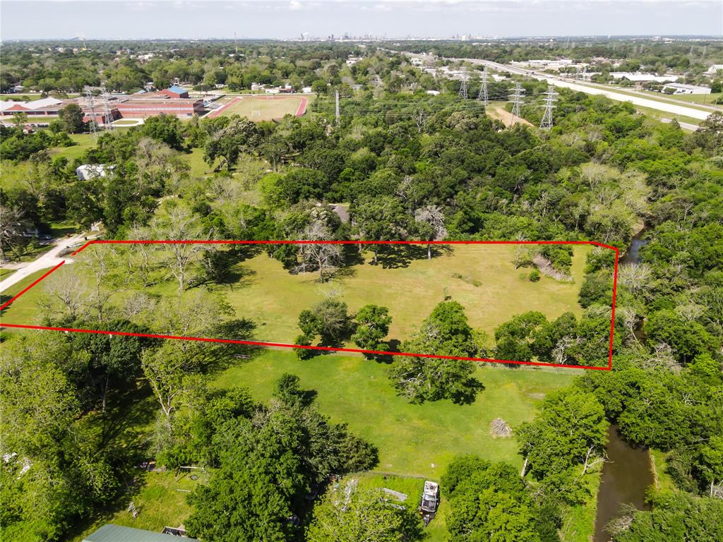 2817 Fisher Hill Ln Ln, Baytown, Texas image 6