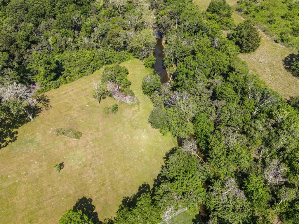 2817 Fisher Hill Ln Ln, Baytown, Texas image 8