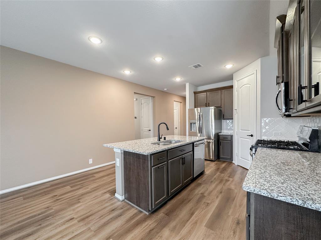 213 Bonita Beach Drive, Katy, Texas image 14