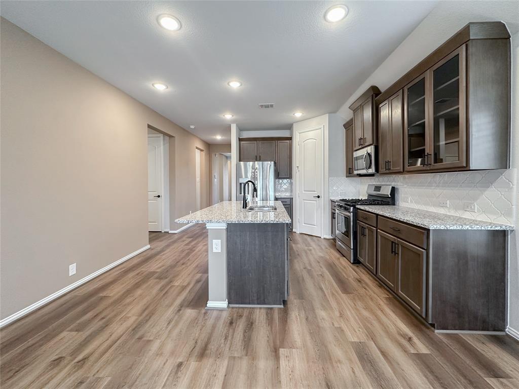 213 Bonita Beach Drive, Katy, Texas image 13