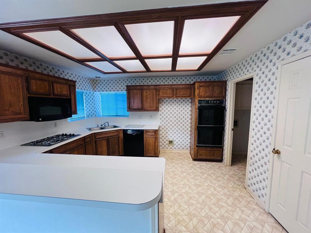 16918 Ascot Meadow Drive, Sugar Land, Texas image 12