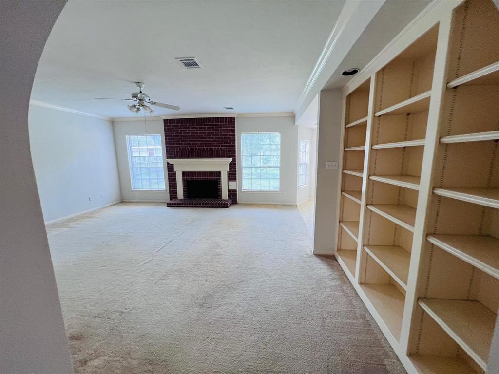 16918 Ascot Meadow Drive, Sugar Land, Texas image 8