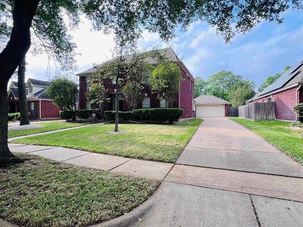 16918 Ascot Meadow Drive, Sugar Land, Texas image 4