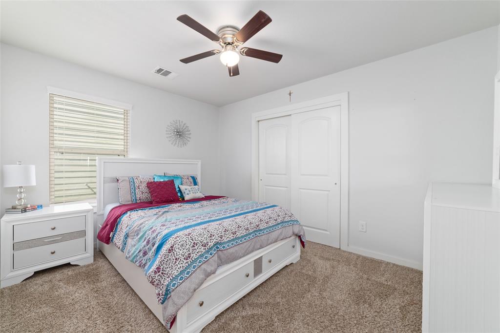 6815 Bardsdale Court, Rosharon, Texas image 17