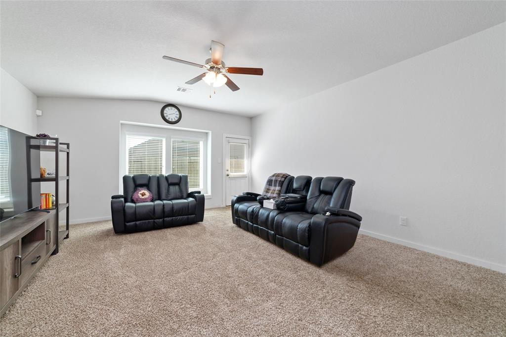 6815 Bardsdale Court, Rosharon, Texas image 9
