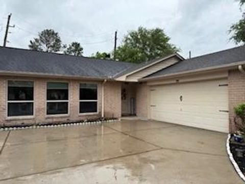 Photo of 2810 Poplar Creek Lane, Pearland, TX 77584 (MLS # 50017002)