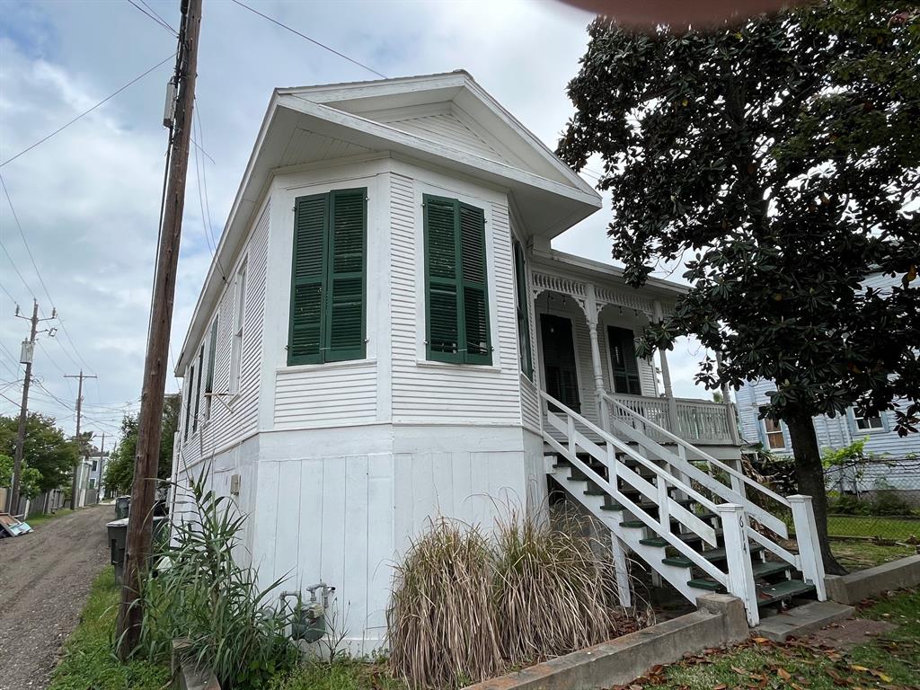 614 18th Street, Galveston, Texas image 2