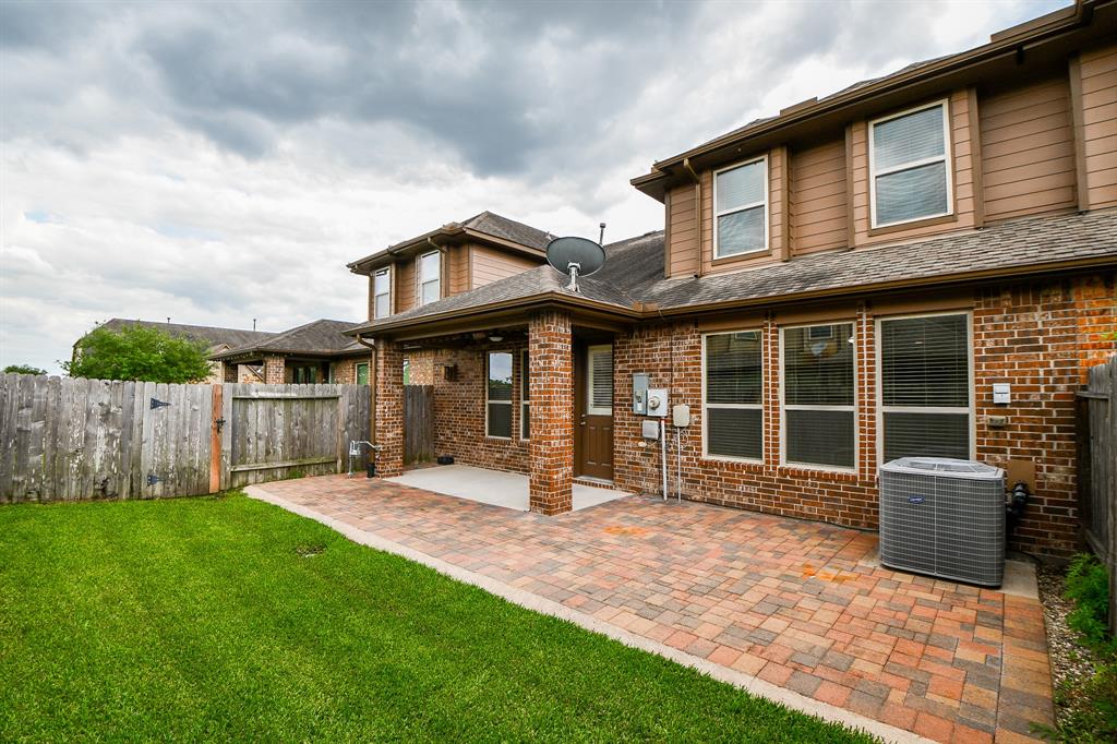 24210 Madrid Hill Lane, Katy, Texas image 32