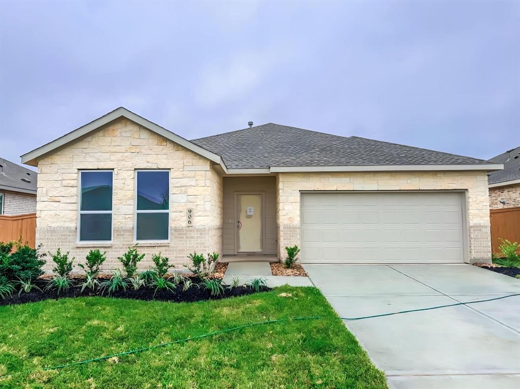 2605 Lago Costa Drive, Texas City, Texas image 1