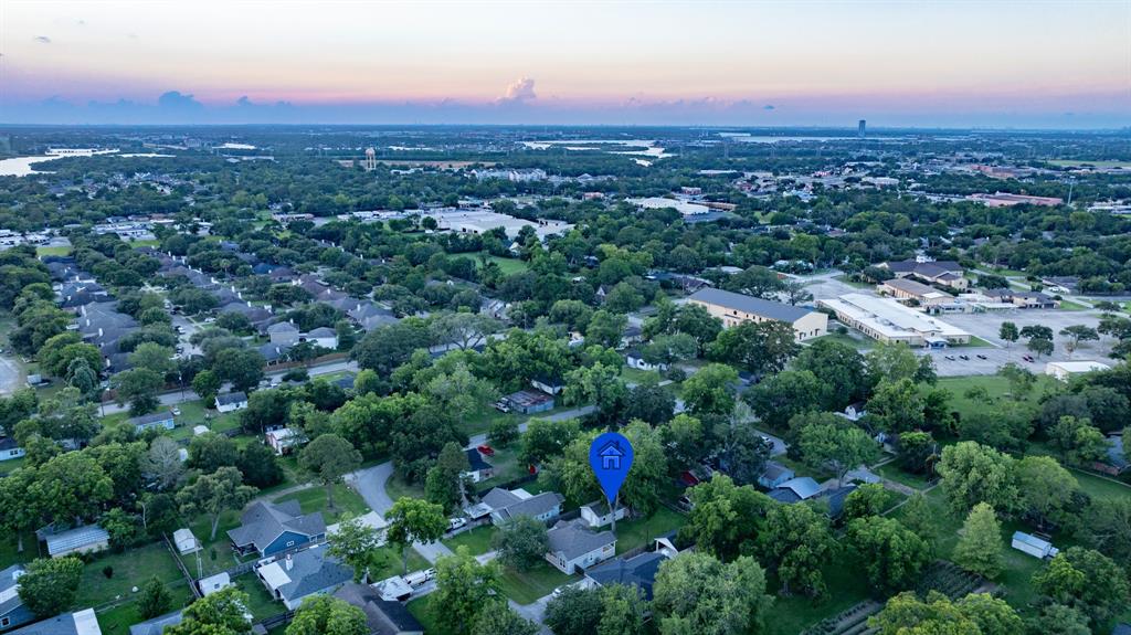 304 El Toro Street, League City, Texas image 4