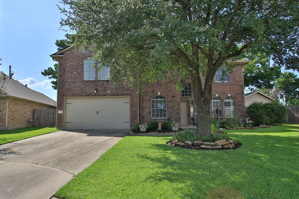 611 Loggers Chase Ct Court