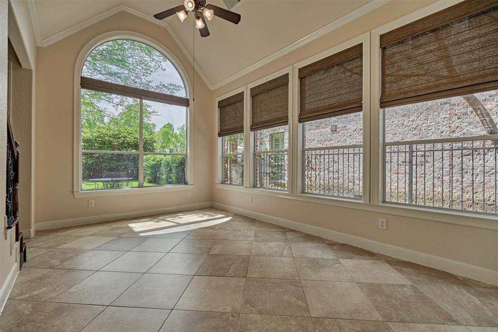 35 Player Oaks Place, The Woodlands, Texas image 31