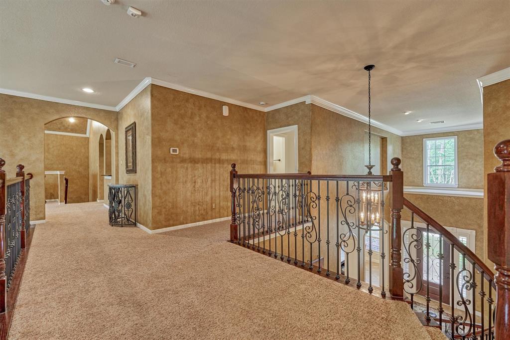 35 Player Oaks Place, The Woodlands, Texas image 38