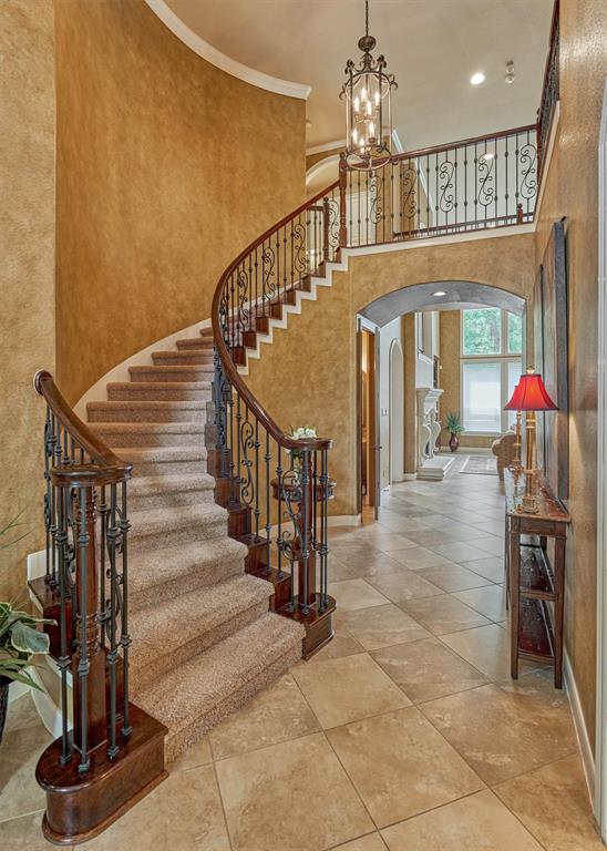 35 Player Oaks Place, The Woodlands, Texas image 11