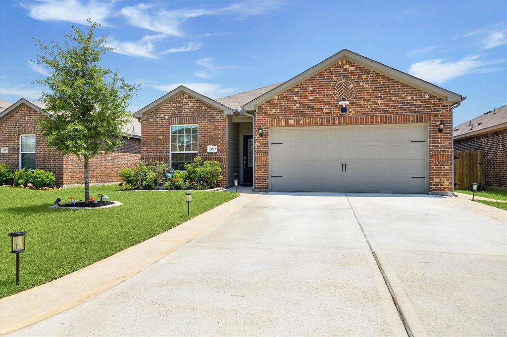 21022 Solstice Point Drive, Hockley, Texas image 2