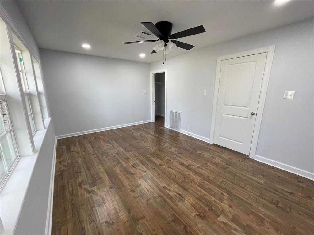 301 Elaine St St, La Marque, Texas image 25