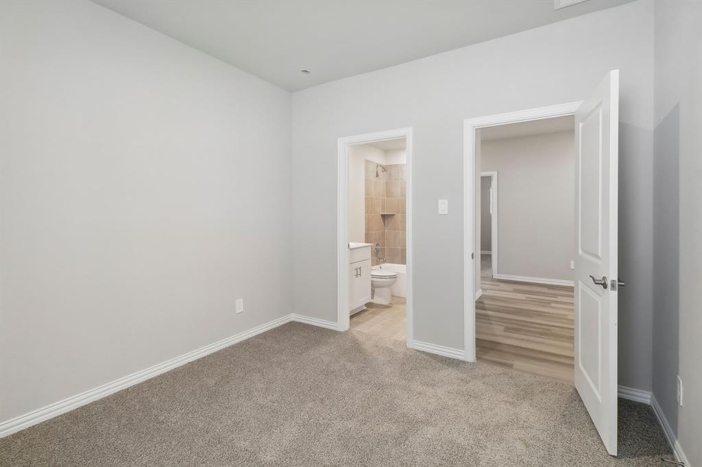 1619 Shae Oak Lane, Conroe, Texas image 17