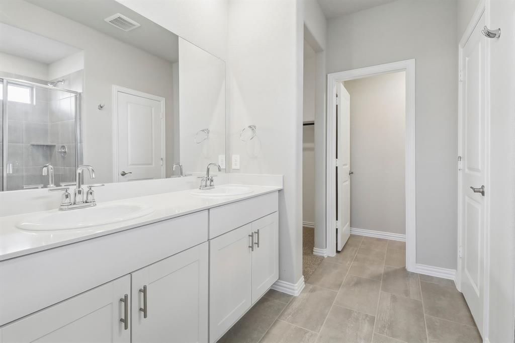1619 Shae Oak Lane, Conroe, Texas image 23