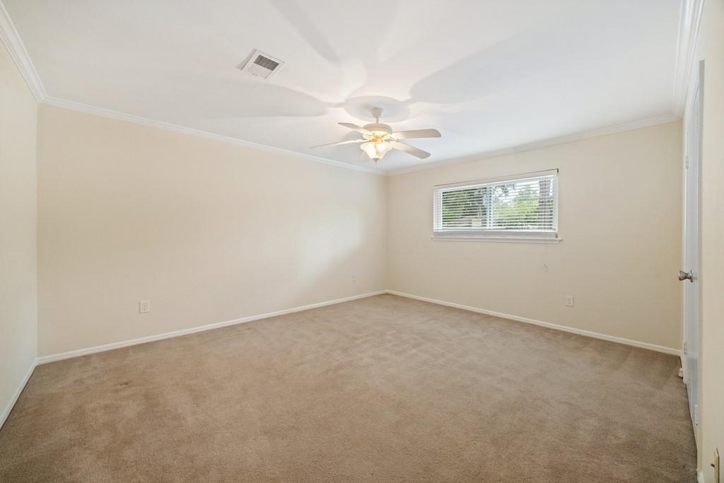 827 Greenbelt Drive, Houston, Texas image 14