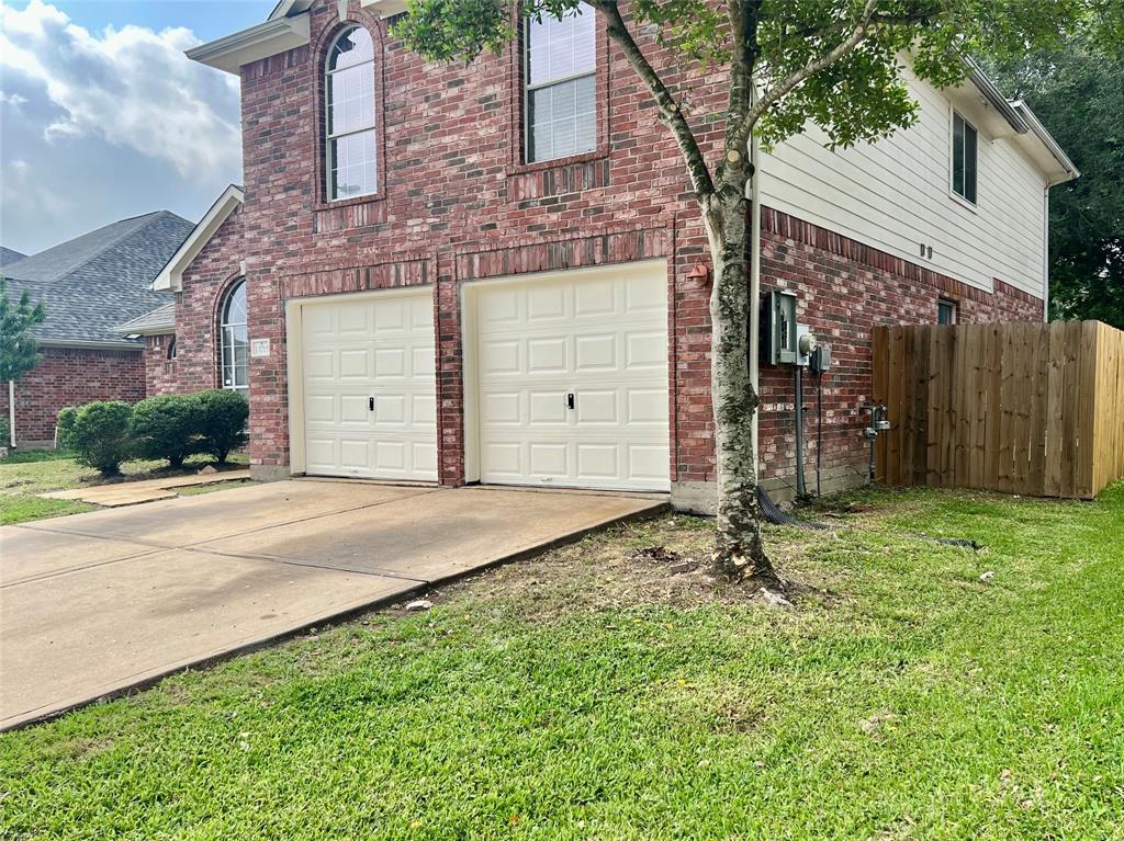 13715 Branford Greens Drive