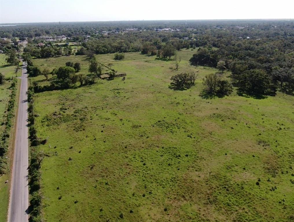 W Pleasant Street, Brazoria, Texas image 4