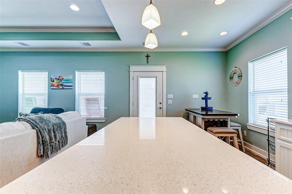 978 Seadrift Drive, Crystal Beach, Texas image 19