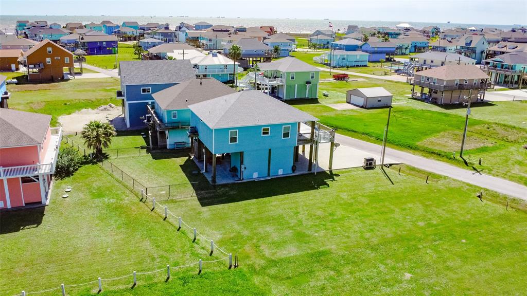 978 Seadrift Drive, Crystal Beach, Texas image 39