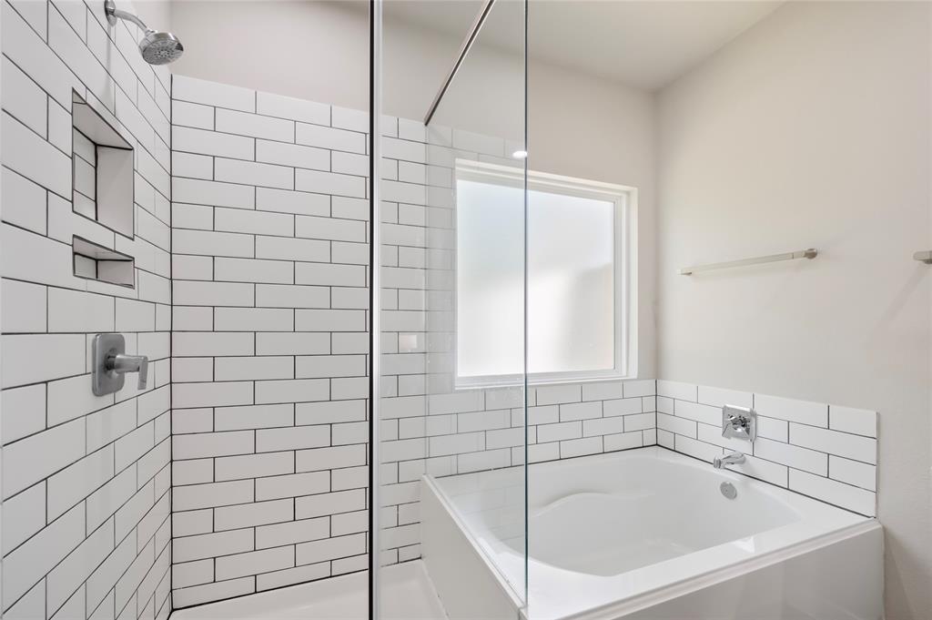 10112 Palm Bay Lane, Conroe, Texas image 20