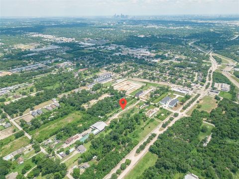 3402 Paul Quinn Street Houston TX 77091
