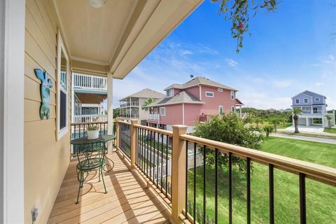 Single Family Residence in Galveston TX 3723 Pirates Beach Circle 33.jpg