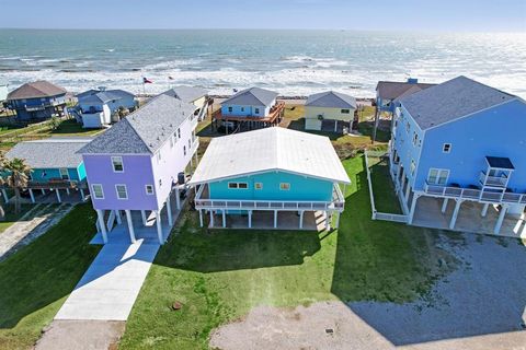 Single Family Residence in Surfside Beach TX 1007 Seashell Drive.jpg
