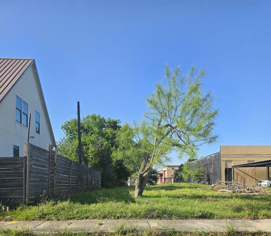 11114 Cullen Boulevard, Houston, Texas image 4