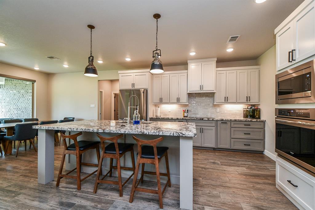 33210 Blue Marlin Drive, Richwood, Texas image 13