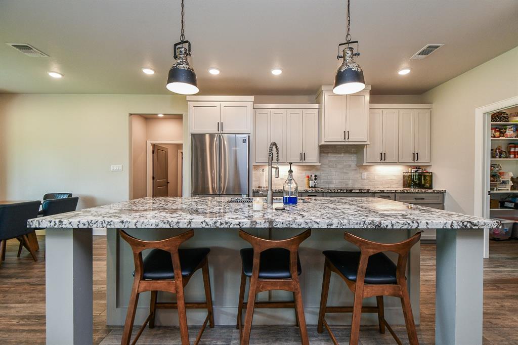 33210 Blue Marlin Drive, Richwood, Texas image 12