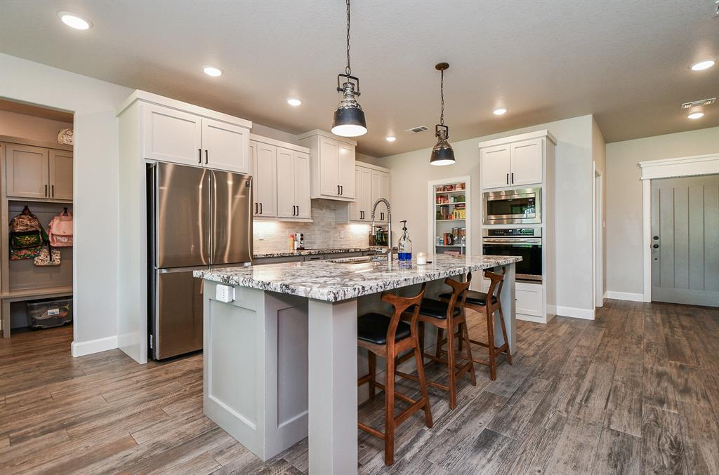 33210 Blue Marlin Drive, Richwood, Texas image 14