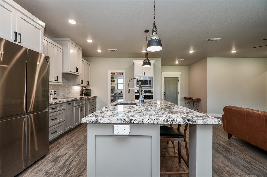 33210 Blue Marlin Drive, Richwood, Texas image 16