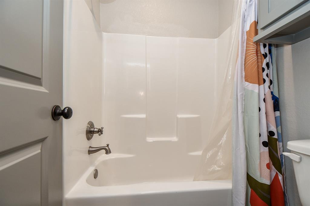33210 Blue Marlin Drive, Richwood, Texas image 36