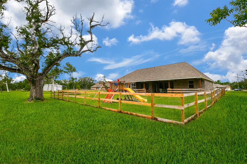 33210 Blue Marlin Drive, Richwood, Texas image 43