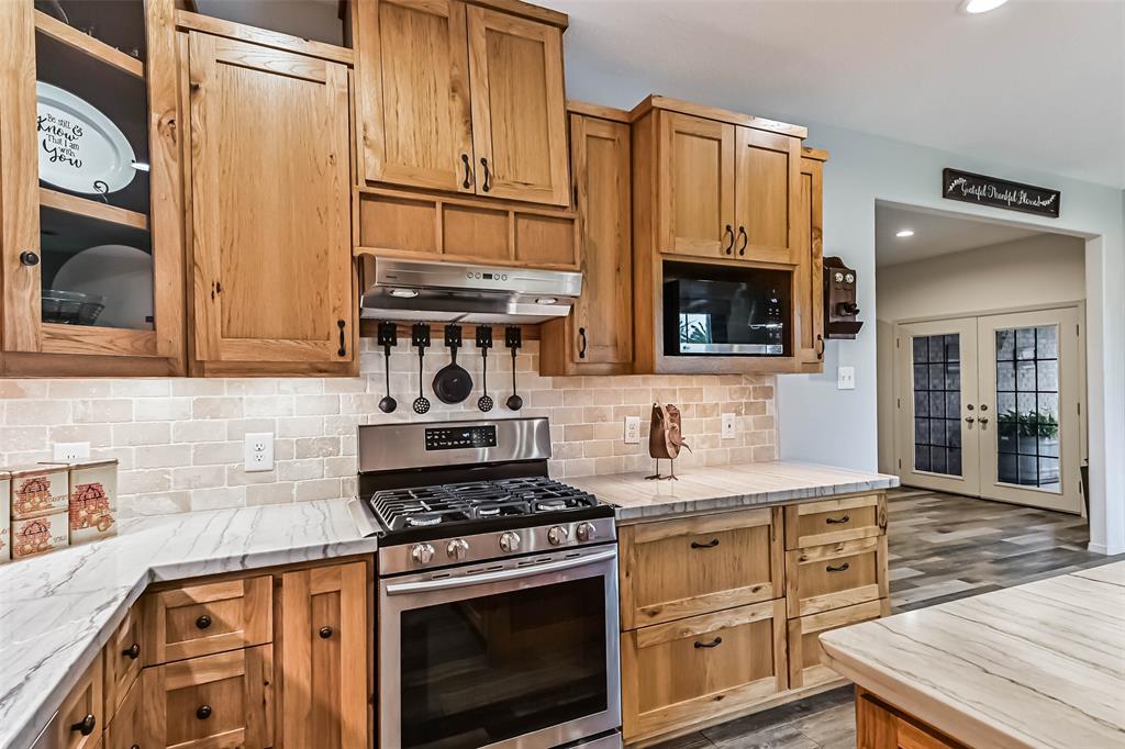 2205 Avenue J, Santa Fe, Texas image 13