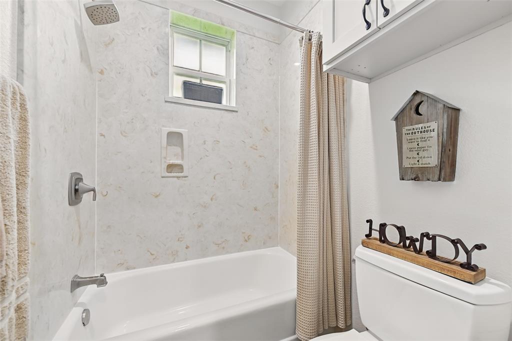 2205 Avenue J, Santa Fe, Texas image 25