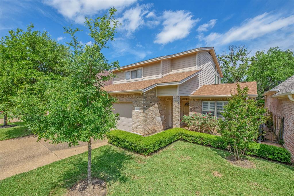 1309 Essex Green, College Station, Texas image 2