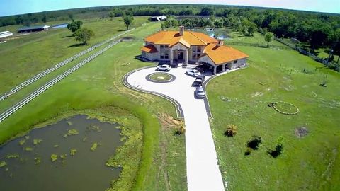 Photo of 848 Juliff Manvel Road, Rosharon, TX 77583 (MLS # 47690806)