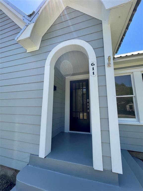 611 Fahrenthold Street, El Campo, Texas image 2