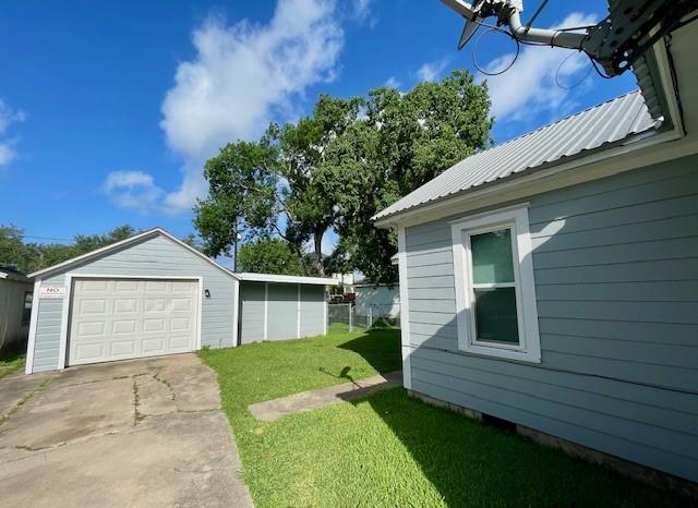 611 Fahrenthold Street, El Campo, Texas image 10