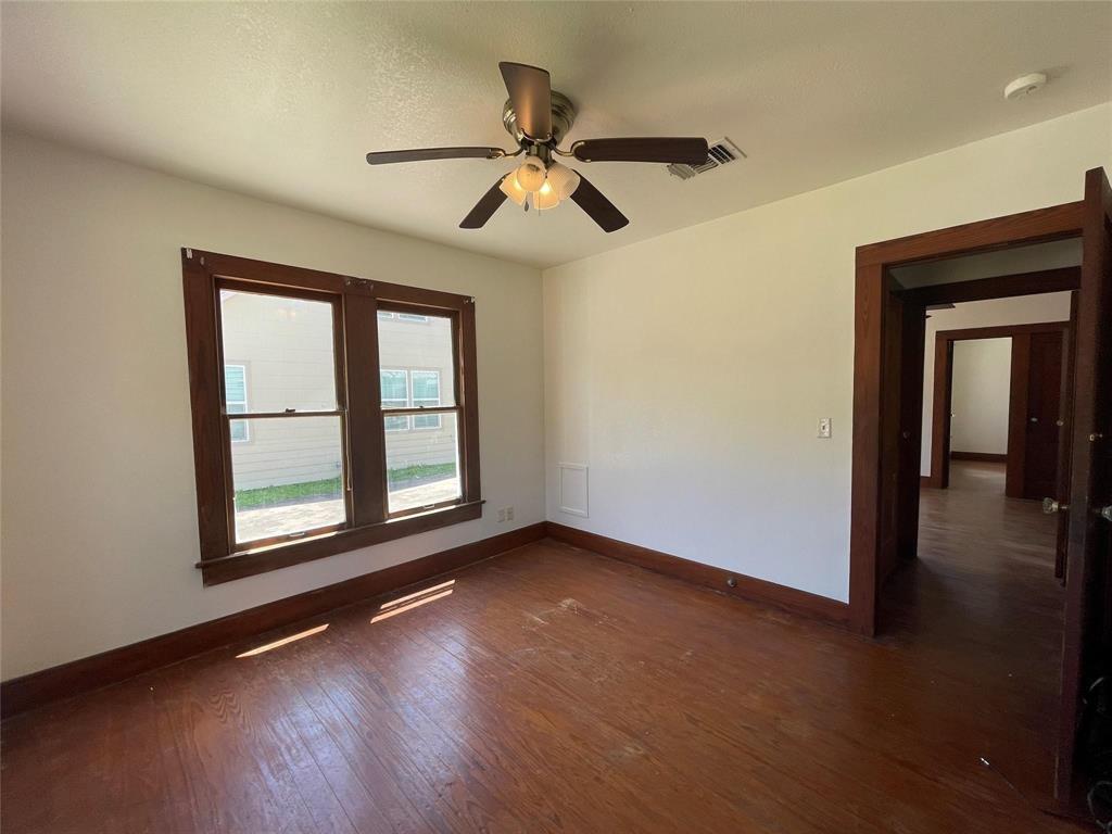 611 Fahrenthold Street, El Campo, Texas image 8