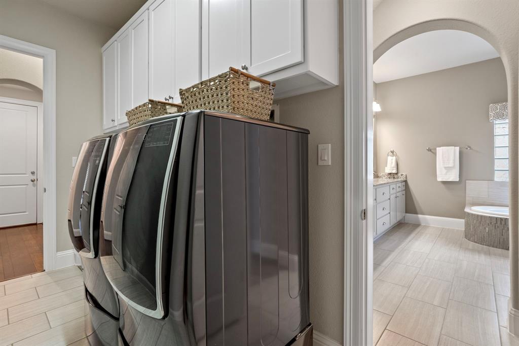 5007 Summer Manor Lane, Sugar Land, Texas image 33