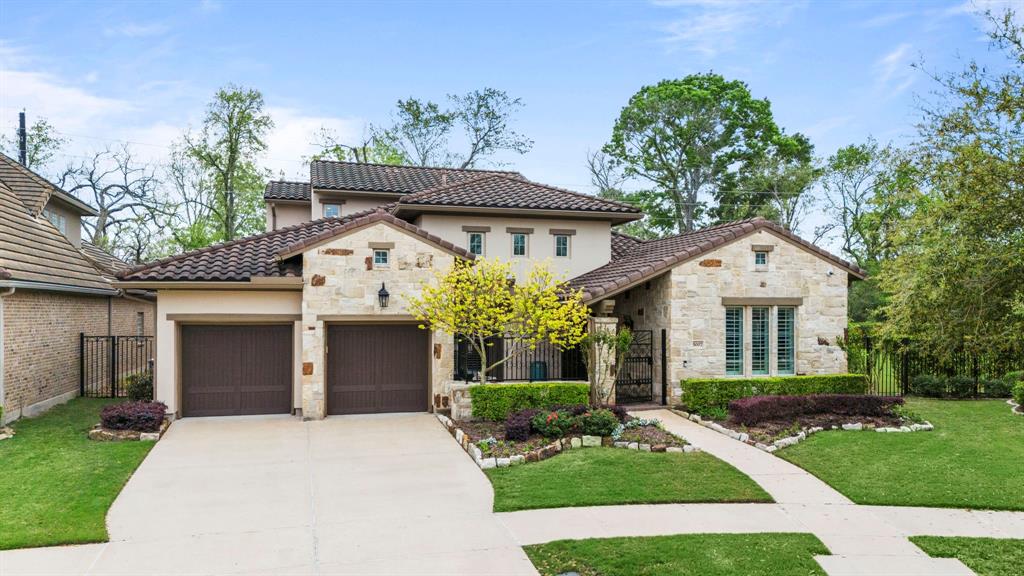 5007 Summer Manor Lane, Sugar Land, Texas image 1