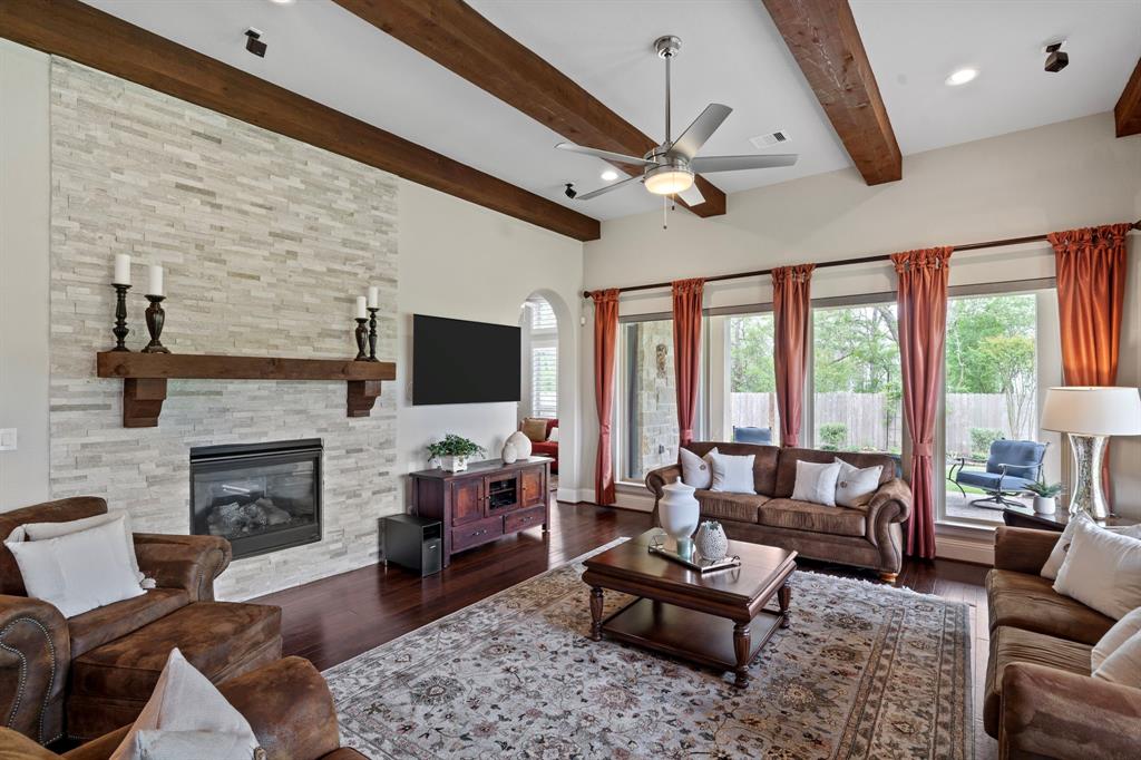5007 Summer Manor Lane, Sugar Land, Texas image 25