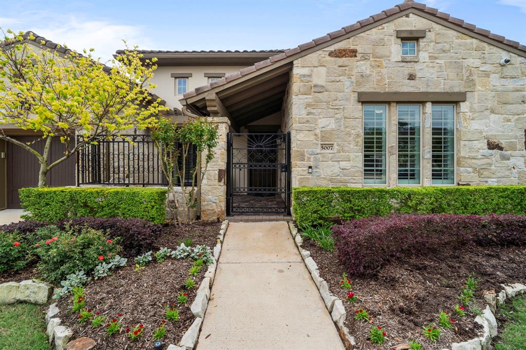 5007 Summer Manor Lane, Sugar Land, Texas image 4