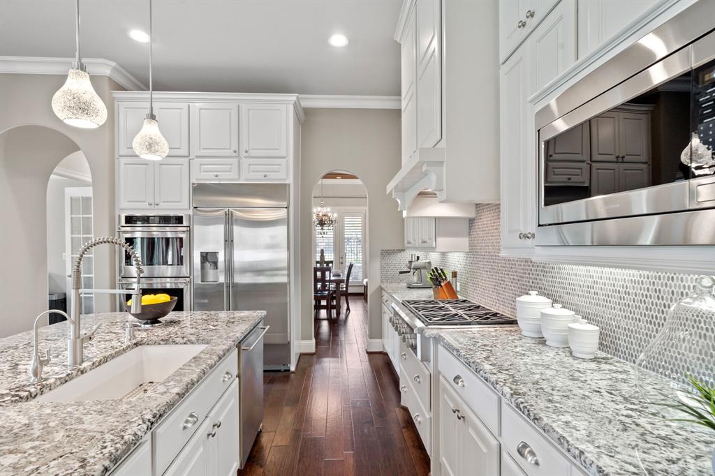 5007 Summer Manor Lane, Sugar Land, Texas image 13